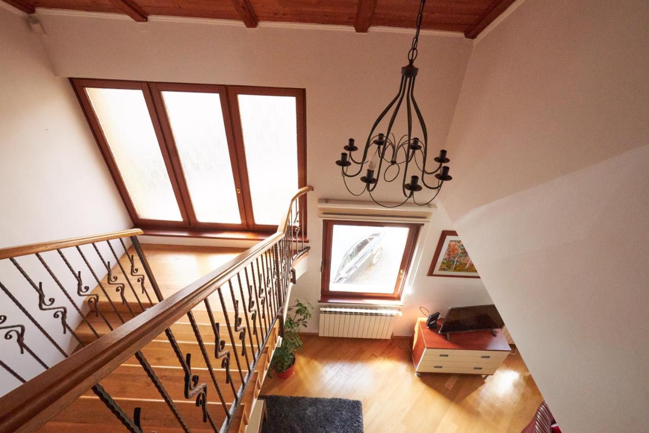 Center - Free Parking Villa